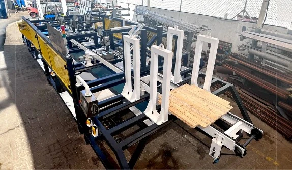 SRN-Automated Wooden Flange Cutting Machine.