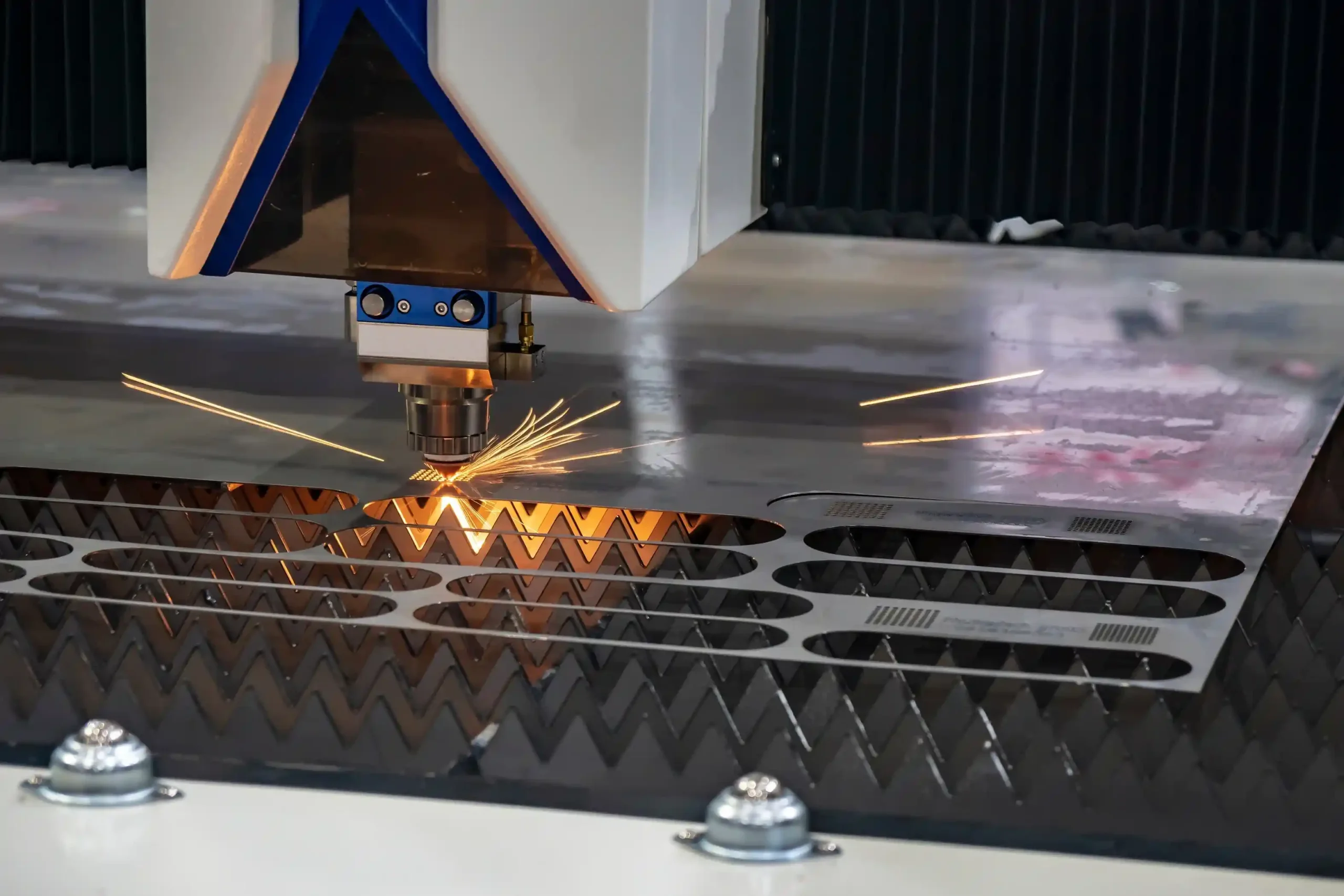 Our precise laser cutting services are perfect for cutting pipes and sheets for various purposes, including building structures, creating signs, and making prototypes. We make sure that every cut is clean and accurate.